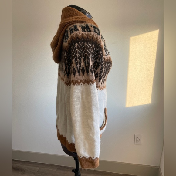 Cozy Brown and White Knit Cardigan - Picture 4 of 7
